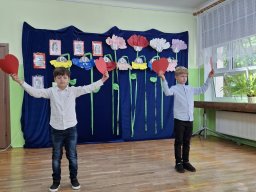 Kochanej Mamie – Dzień Matki w Naszej Szkole